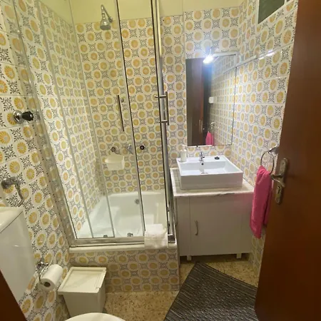 Casa Encantada - Benfica Apartment *