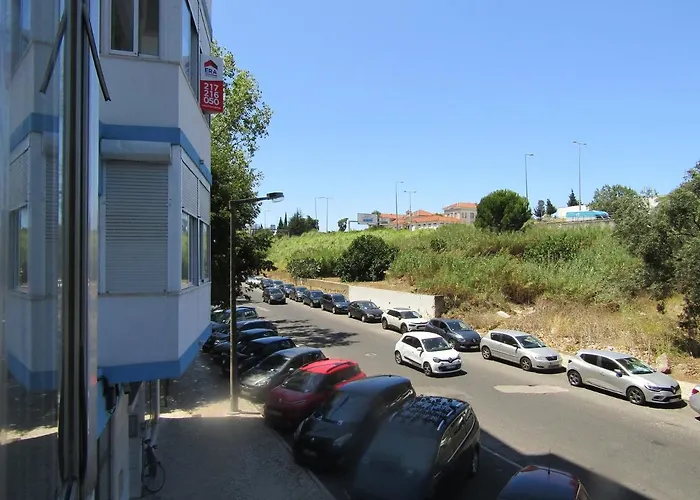 Casa Encantada - Benfica Daire *