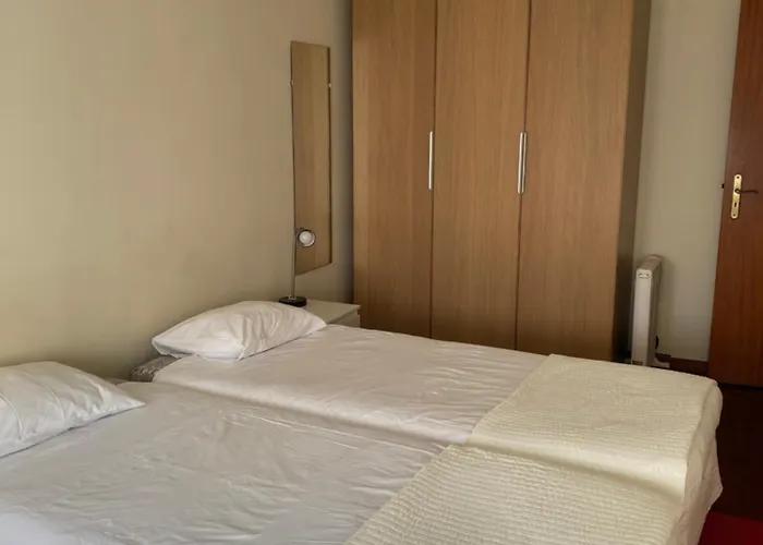 Casa Encantada - Benfica Daire
